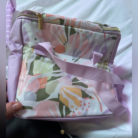 Lunchbox - Picture 5 of 6